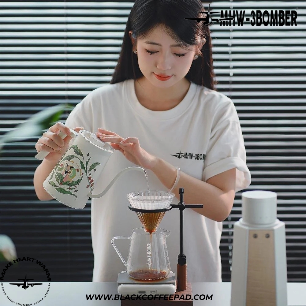  کتل برقی بمبر لیمیتد ادیشن ششمین سالگرد | MHW-3BOMBER Origin Electric Kettle- 6th Anniversary Limited Edition‏ 