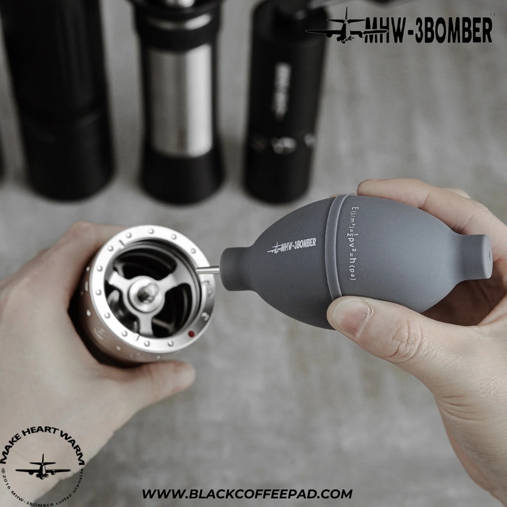  دمنده هوا بمبر مدل سیلیکونی مشکی | MHW-3BOMBER Coffee Air Blower 