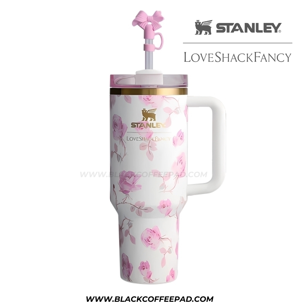  تراول ماگ استنلی مدل لاو شک فنسی گنجایش 1.18 لیتر (اورجینال - لیمیتد ادیشن) | The Stanley X LoveShackFancy Holiday Quenc 