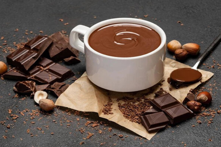 آشنایی با هات چاکلت و فواید آن