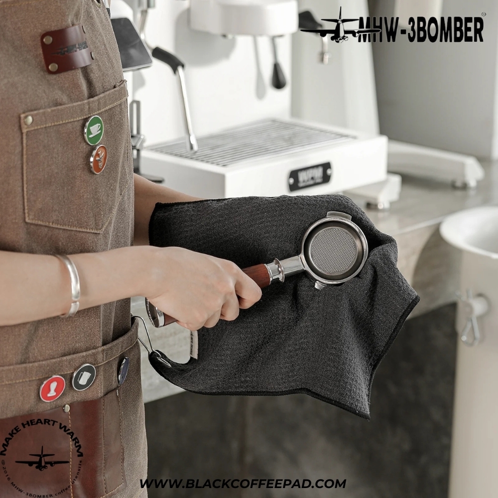 دستمال باریستا بمبر مدل هنگل فلزی 25x35 سانتی متر | MHW-3BOMBER Coffee Cleaning Towel