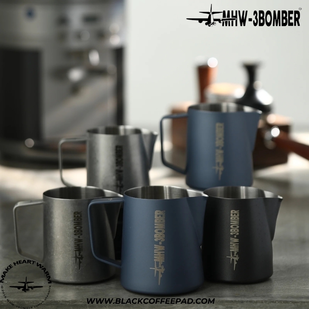  پیچر بمبر ورژن 5 ظرفیت 500 میلی لیتر رنگ سرمه ای مات | MHW-3BOMBER Latte Art Pitcher 5.0 Matte Blue 