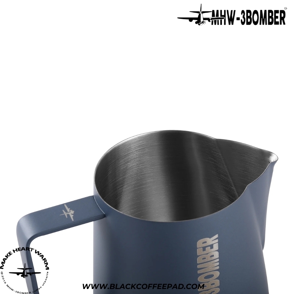  پیچر بمبر ورژن 5 ظرفیت 500 میلی لیتر رنگ سرمه ای مات | MHW-3BOMBER Latte Art Pitcher 5.0 Matte Blue 