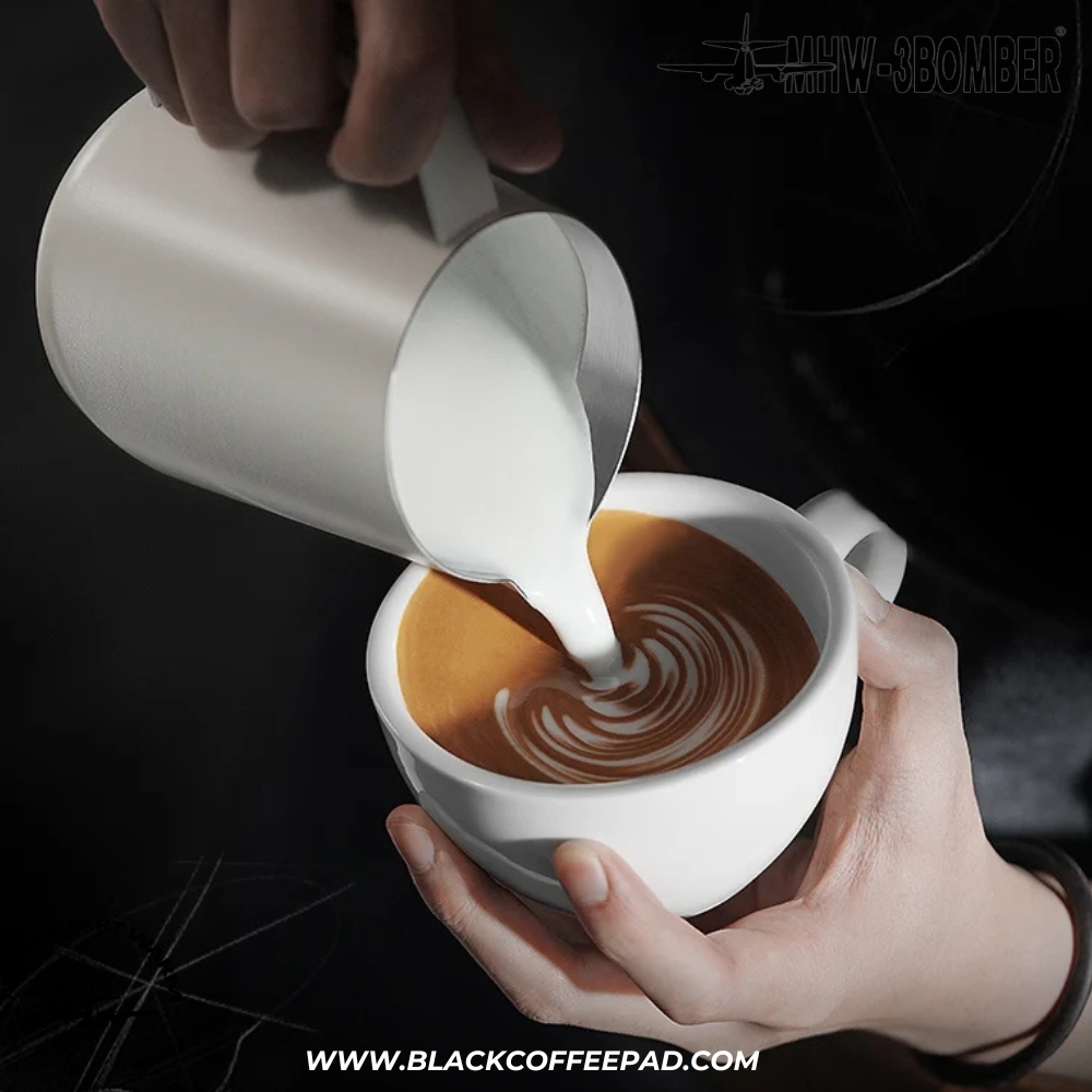 پیچر بمبر مدل GT سیلور اسپات گنجایش 600 میلی لیتر | MHW-3BOMBER GT Milk Pitcher Silver Spot 600ml 
