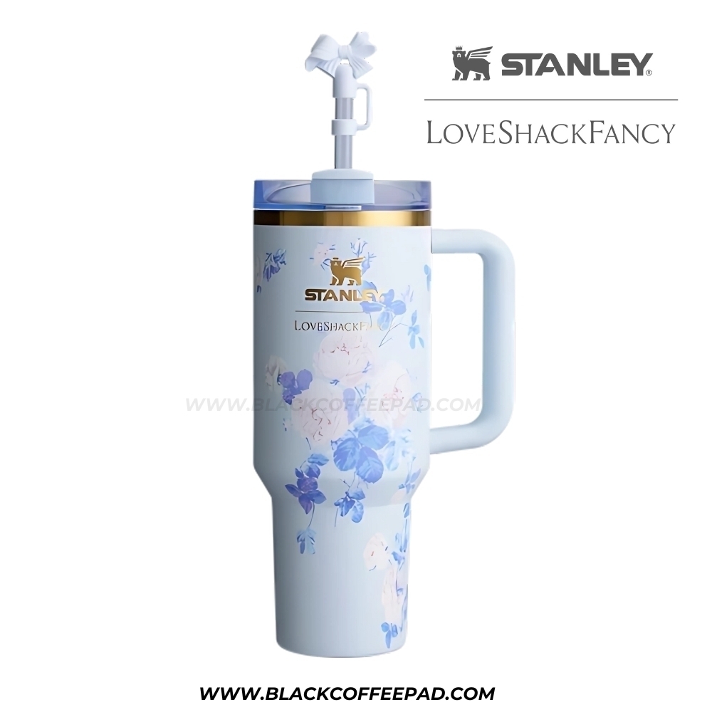  تراول ماگ استنلی مدل لاو شک فنسی گنجایش 1.18 لیتر (اورجینال - لیمیتد ادیشن) | The Stanley X LoveShackFancy Holiday Quenc 
