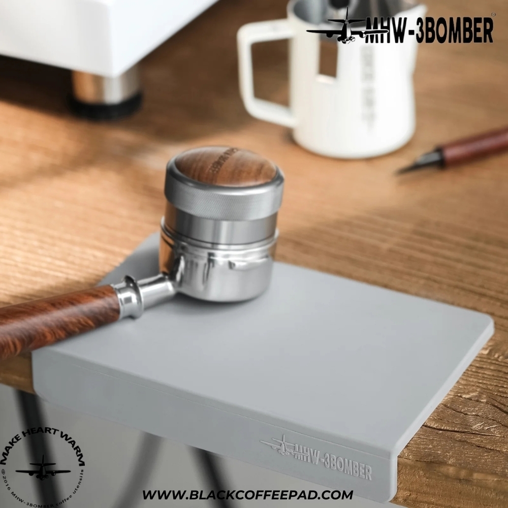  مت سیلیکونی بمبر مناسب اکسسوری قهوه ابعاد 23*14.5 سانتی متر | MHW-3BOMBER Silicone Pad Coffee Tamper Mat 