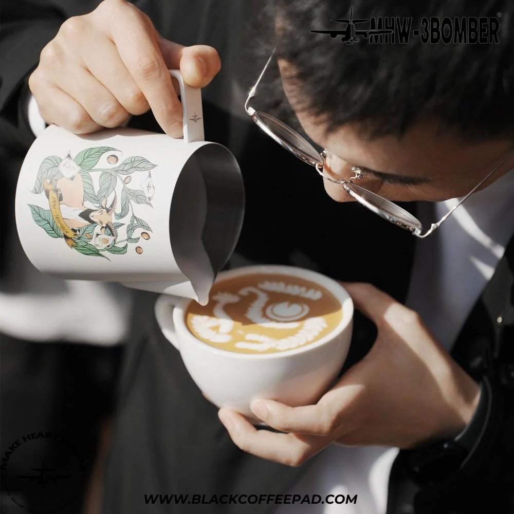  پیچر 500 میلی‌لیتری بمبر ورژن 5 سالگرد 6 لیمیتد ادیتشن | 600ml-Origin Milk Pitcher-6th Anniversary Limited Edition 