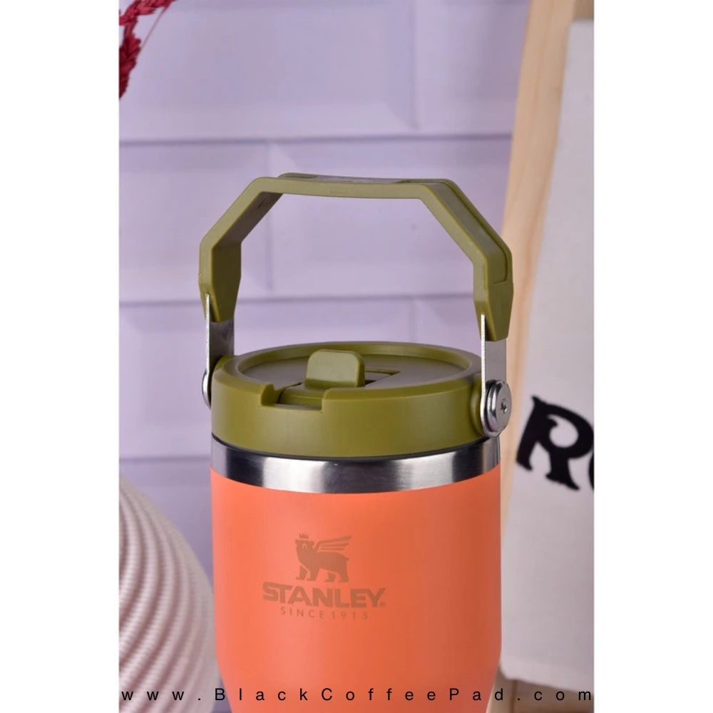  ماگ استنلی سری THE ICEFLOW مدل FLIP STRAW TUMBLER حجم 880 میلی لیتر (اورجینال) 