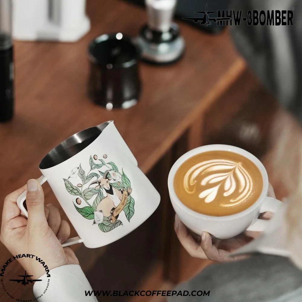 پیچر 500 میلی‌لیتری بمبر ورژن 5 سالگرد 6 لیمیتد ادیتشن | 600ml-Origin Milk Pitcher-6th Anniversary Limited Edition 