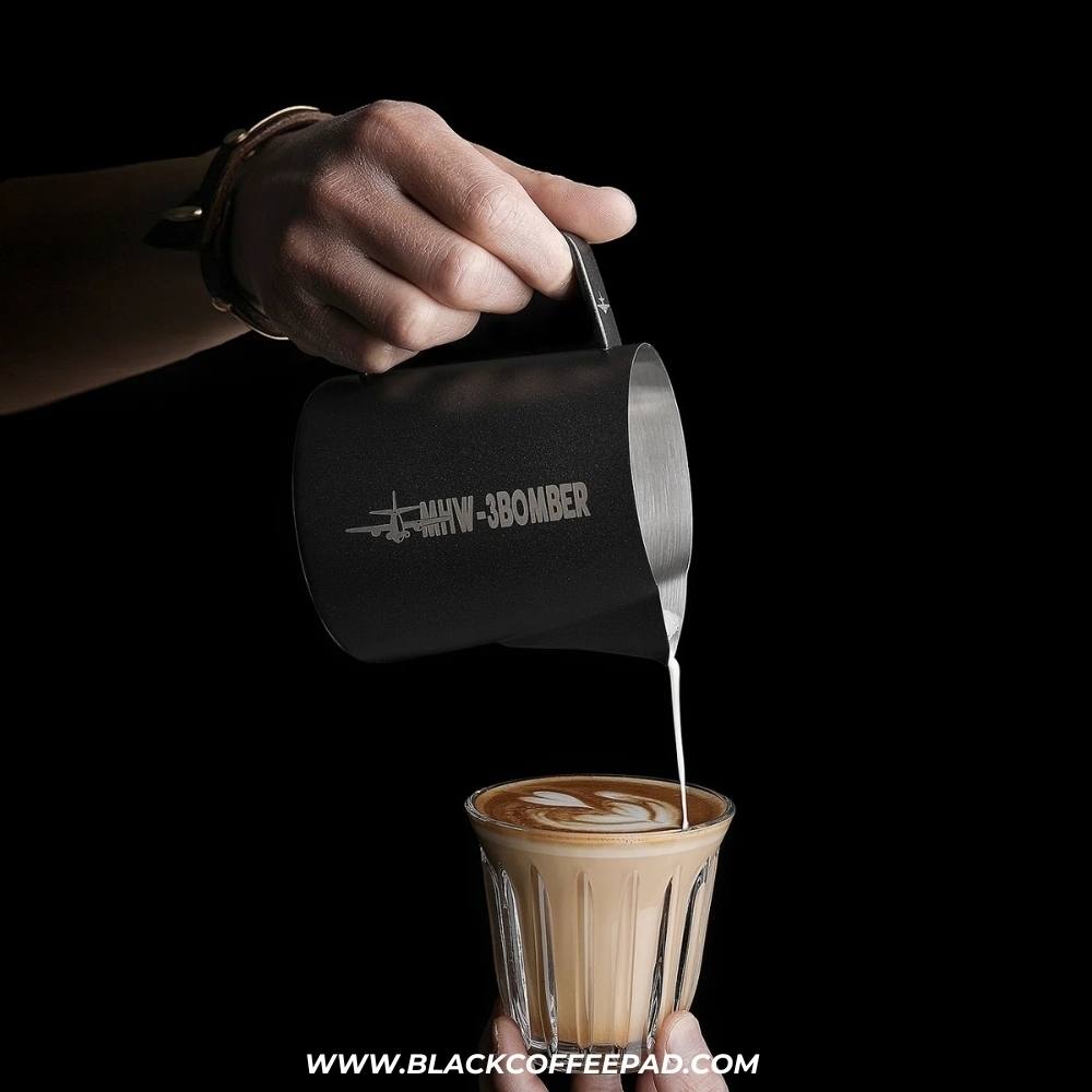  پیچر بمبر ورژن 5 ظرفیت 600 میلی لیتر رنگ مشکی مات | MHW-3BOMBER Latte Art Pitcher 5.0 Matte Black 