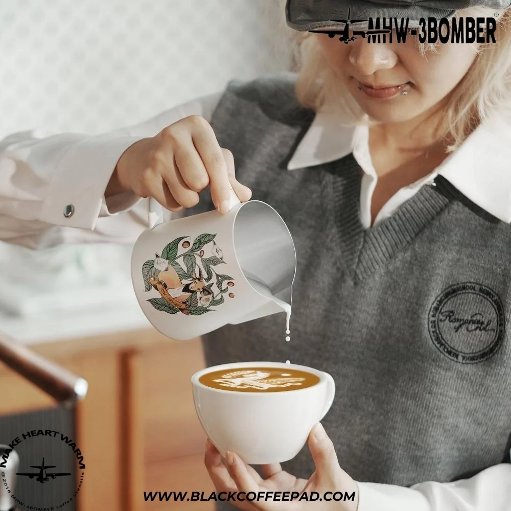  پیچر 500 میلی‌لیتری بمبر ورژن 5 سالگرد 6 لیمیتد ادیتشن | 600ml-Origin Milk Pitcher-6th Anniversary Limited Edition 