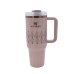 ماگ سفری استنلی مدل Quencher H2.0 FlowState Tumbler Deco Collection گنجاش 1.18 لیتر | Deco Collection Quencher H2.0 FlowState™ Tumbler | 40 OZ - Image 17