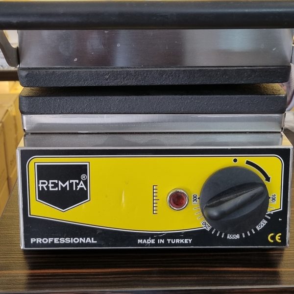 وافل ساز صنعتی ترک برند رمتا (Remta) کارکرده