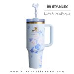   تراول ماگ استنلی مدل لاو شک فنسی گنجایش 1.18 لیتر (اورجینال - لیمیتد ادیشن) | The Stanley X LoveShackFancy Holiday Quencher 40 OZ Limited edition
