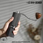 آسیاب دستی قهوه ام اچ دبلیو تری بمبر مدل ام 1 (تیغه تیتانیوم و استیل ) - Image 16